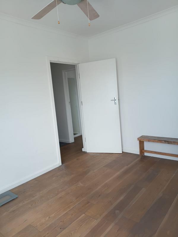 To Let 2 Bedroom Property for Rent in Vredehoek Western Cape